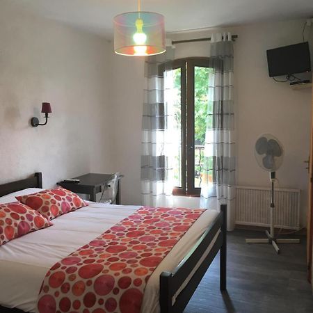 Auberge De Rustreou Рюстрель Экстерьер фото